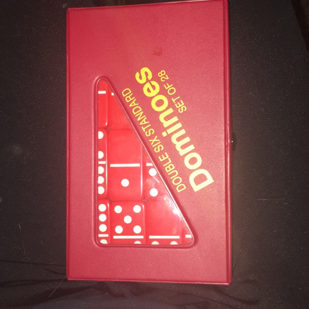 A domino set set of 28